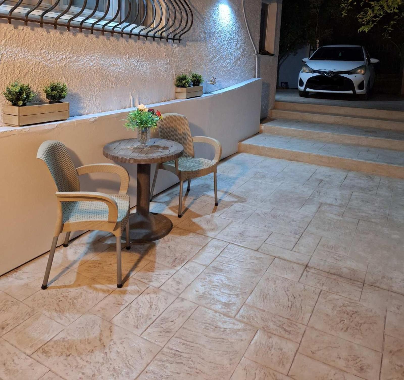 Апартаменты Johnson House Рафина Номер фото