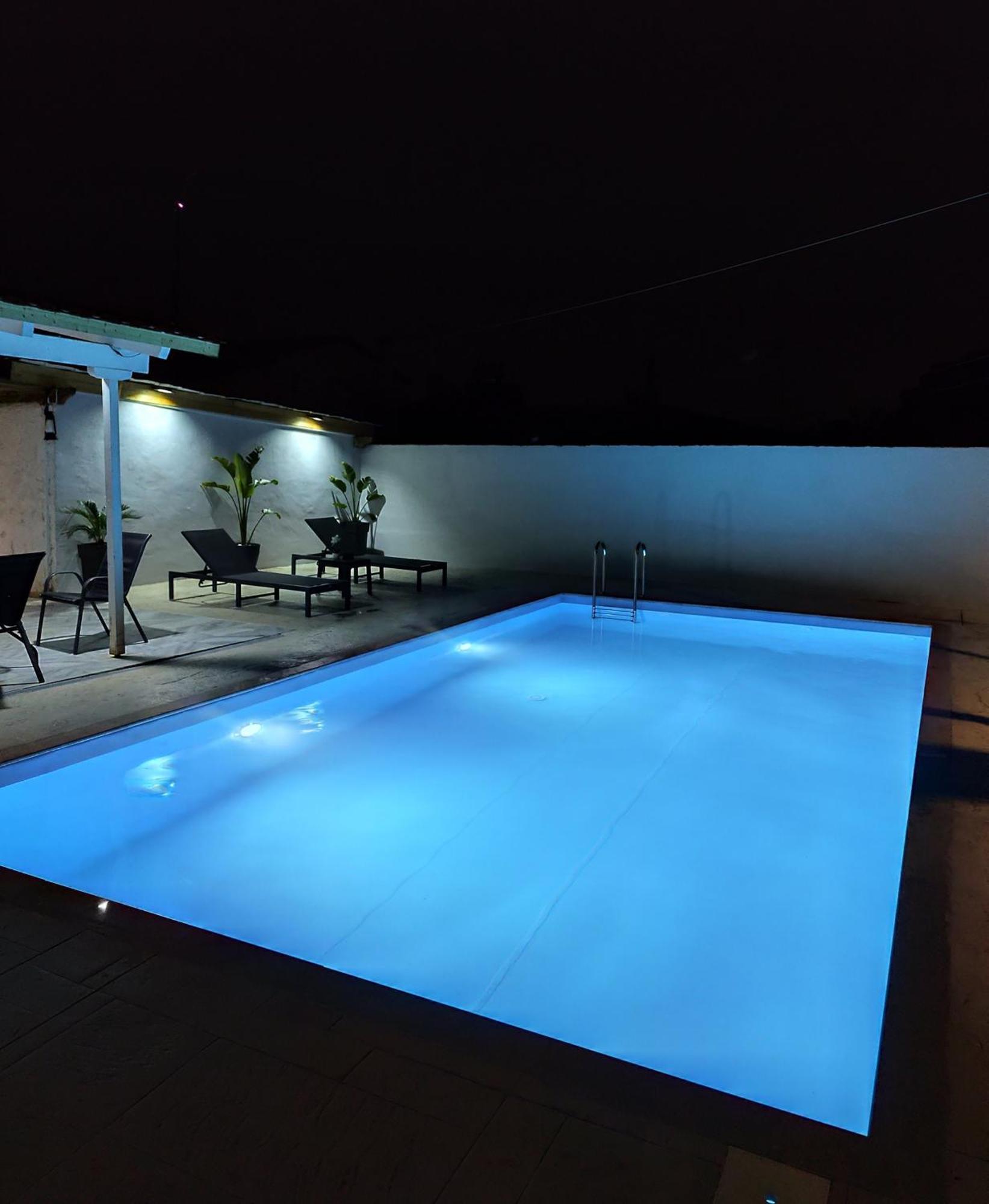 Апартаменты Johnson House Рафина Экстерьер фото